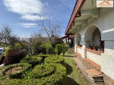 VH-004412 - 