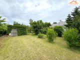 VH-004458 - 