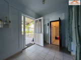 VH-004613 - 