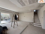 H-004709 - 