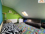 VH-004845 - 