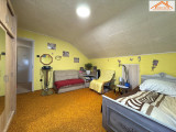 VH-004845 - 