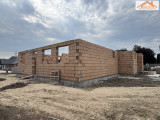 VH-004943 - 