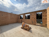 VH-004945 - 