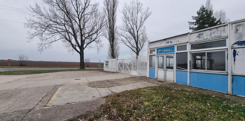 Kiadó üzlethelyiség / kereskedelmi ingatlan